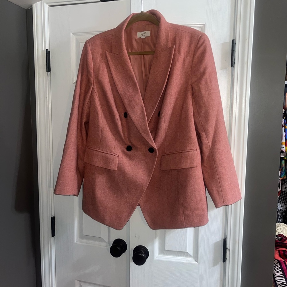 Rose Pink Double-Breasted Blazer